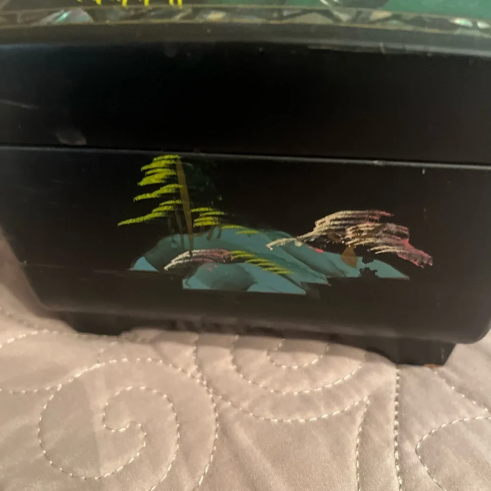 Vintage black lacquer musical jewelry box from Japan